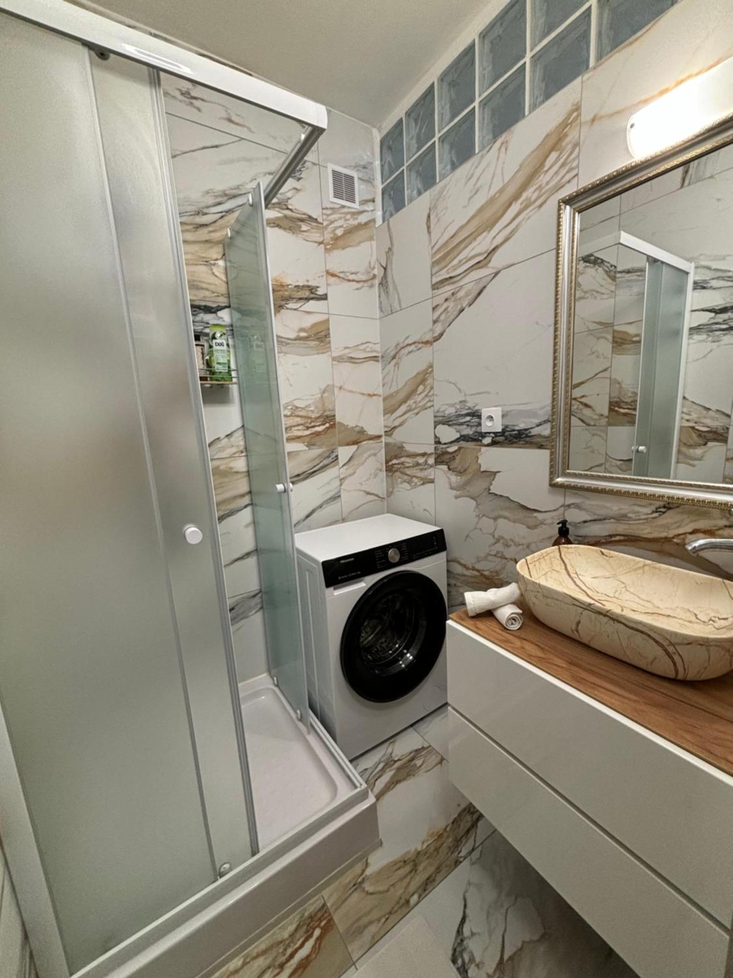 City Heart Luxury Apartment Nové Zámky Extérieur photo