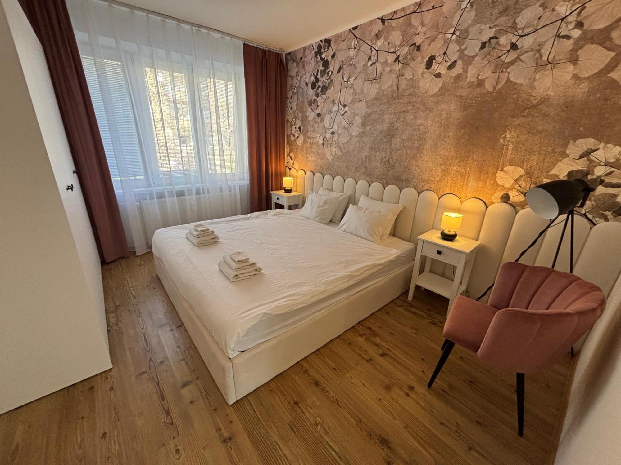 City Heart Luxury Apartment Nové Zámky Extérieur photo